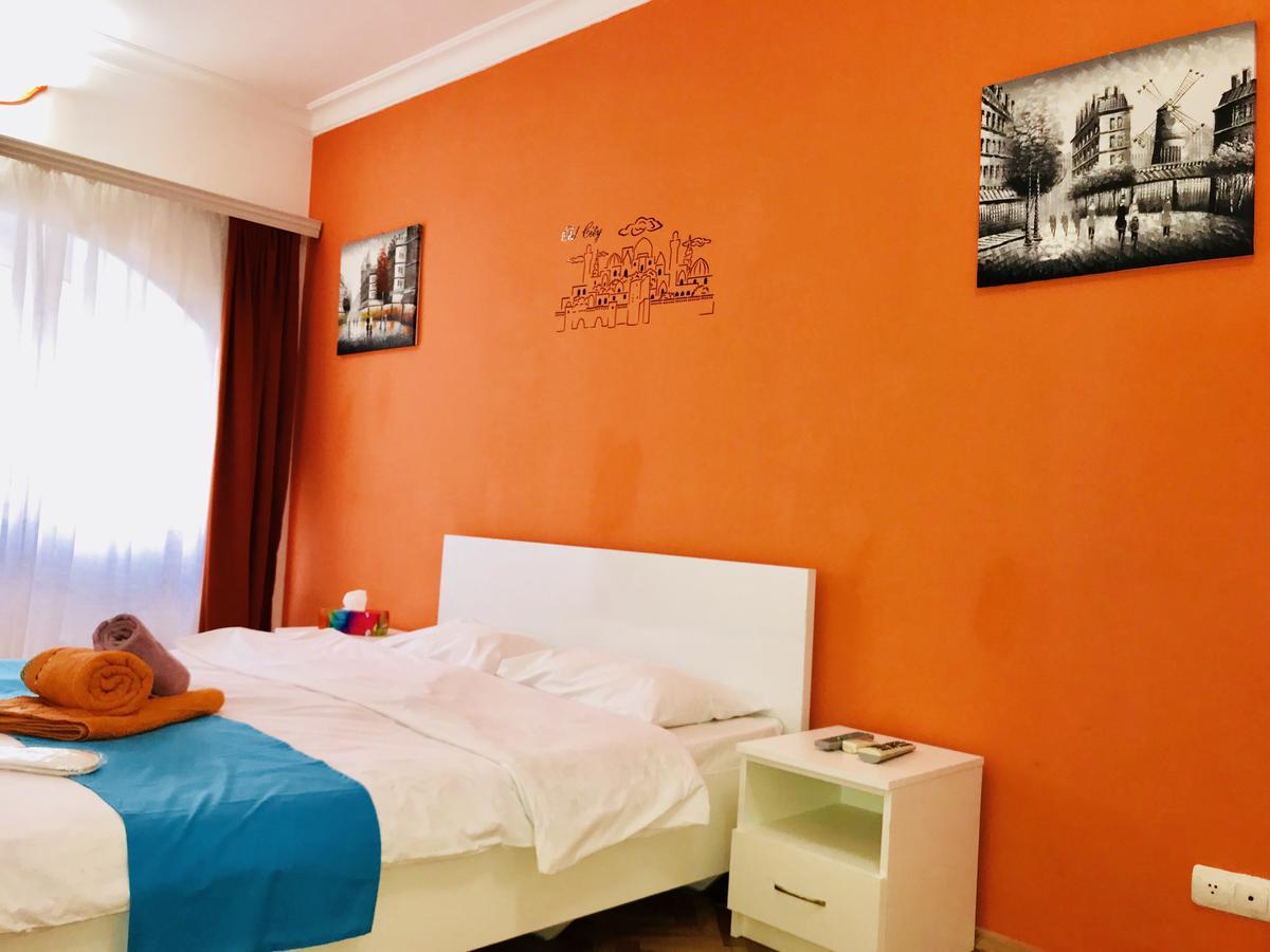 Check-In Apartment Near Fountain Square Vidadi Str 巴库 外观 照片