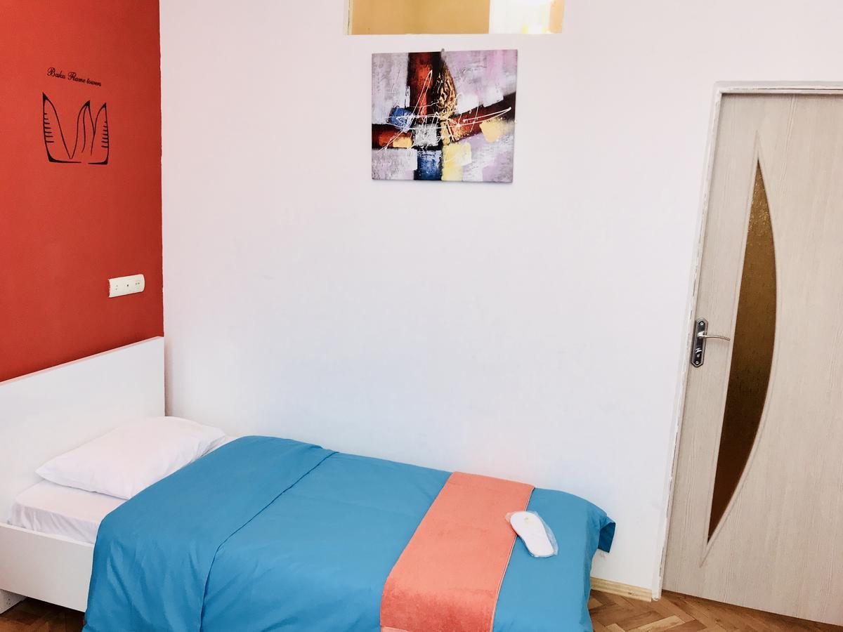 Check-In Apartment Near Fountain Square Vidadi Str 巴库 外观 照片